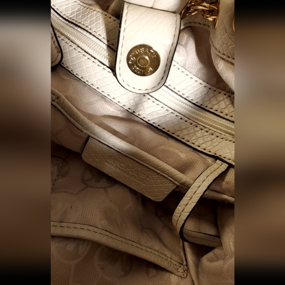 Authentic Michael kors Collection purse Embossed Python Leather - Picture 13 of 16